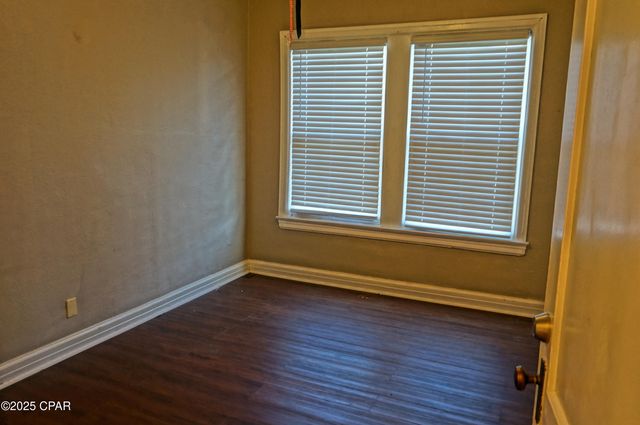 2935 Russ Street, Marianna, FL 32446