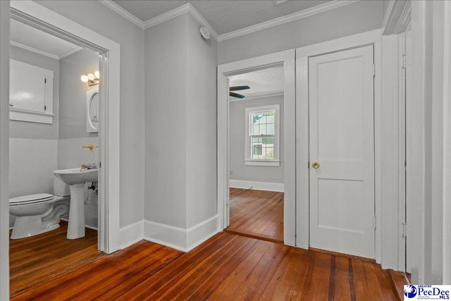 215 W Bond St, Marion, SC 29571
