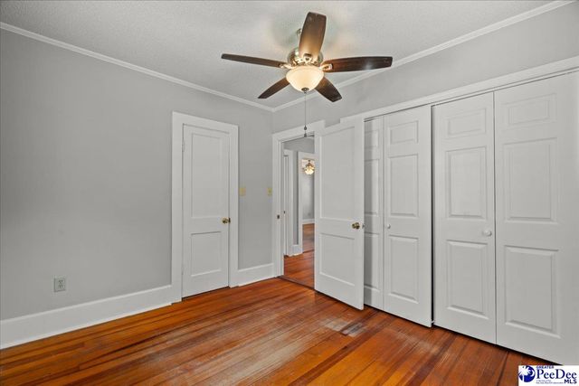 215 W Bond St, Marion, SC 29571