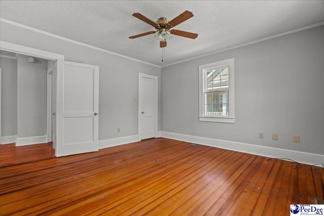 215 W Bond St, Marion, SC 29571