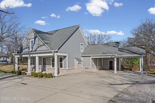 133 S Senter Street, Byhalia, MS 38611