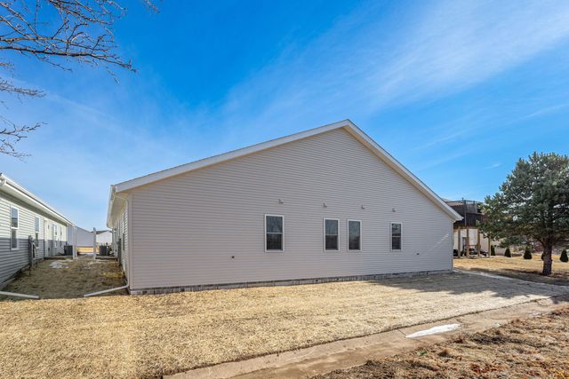 898 Fuller Lane, Belvidere, IL 61008