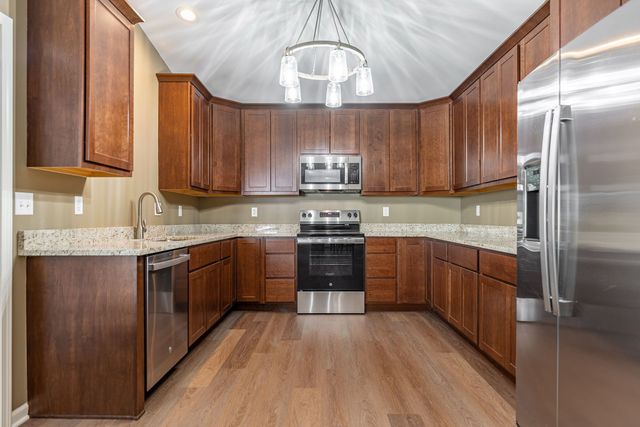 898 Fuller Lane, Belvidere, IL 61008