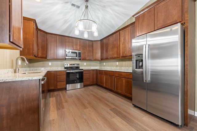 898 Fuller Lane, Belvidere, IL 61008