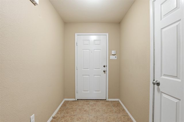 5762 Firethorn Drive, Dallas, TX 75249