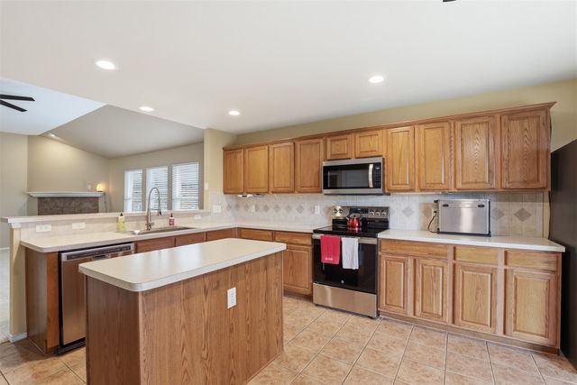 5762 Firethorn Drive, Dallas, TX 75249