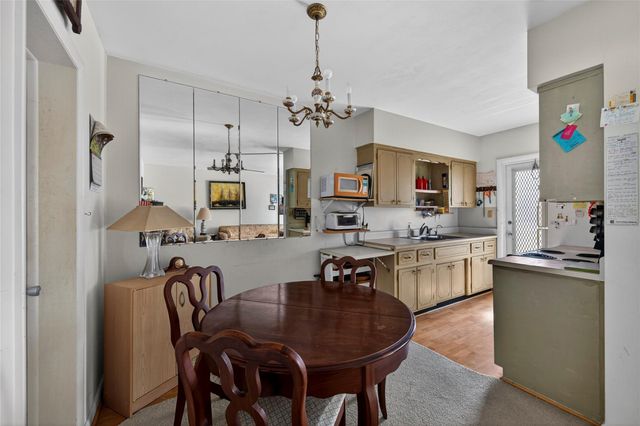 11 SW 4th Ave 18, Boca Raton, FL 33432