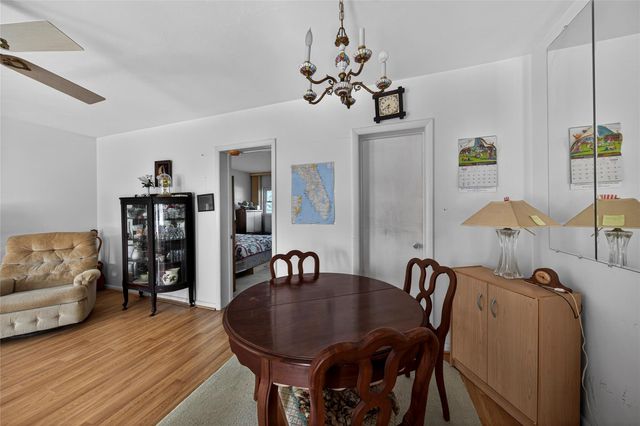 11 SW 4th Ave 18, Boca Raton, FL 33432