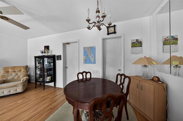 11 SW 4th Ave 18, Boca Raton, FL 33432