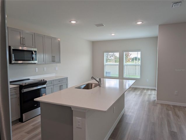 36928 SAGEMOOR DRIVE, Zephyrhills, FL 33541