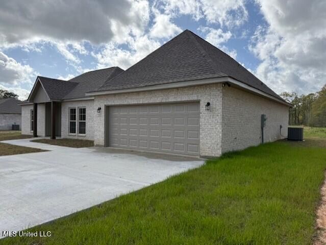 1274 W Union Road, Picayune, MS 39466