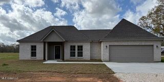 1274 W Union Road, Picayune, MS 39466