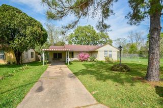 5515 Flamingo Drive, Houston, TX 77033