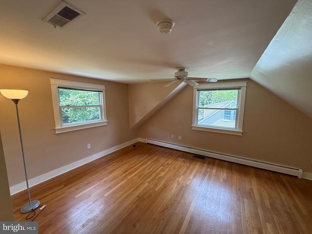 14618 DANVILLE RD, Woodbridge, VA 22193