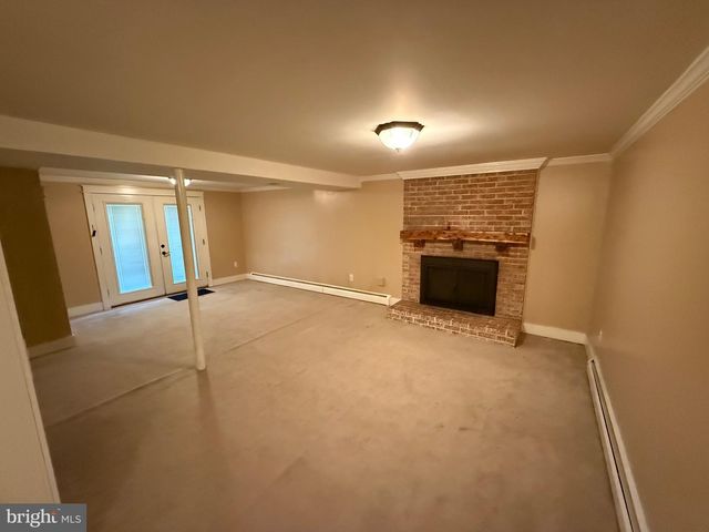 14618 DANVILLE RD, Woodbridge, VA 22193
