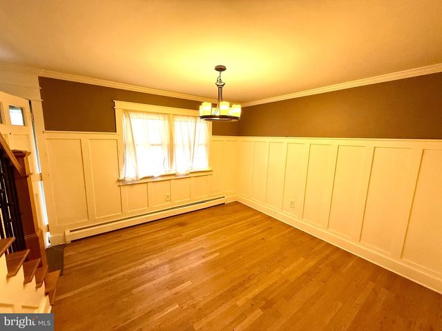 14618 DANVILLE RD, Woodbridge, VA 22193