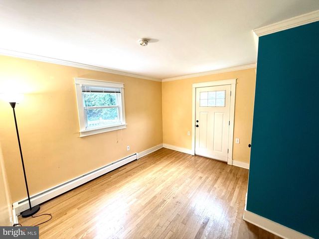 14618 DANVILLE RD, Woodbridge, VA 22193