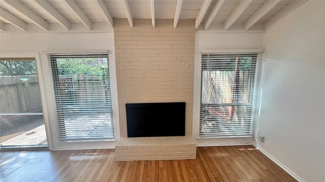 8903 Trone CIR B, Austin, TX 78758
