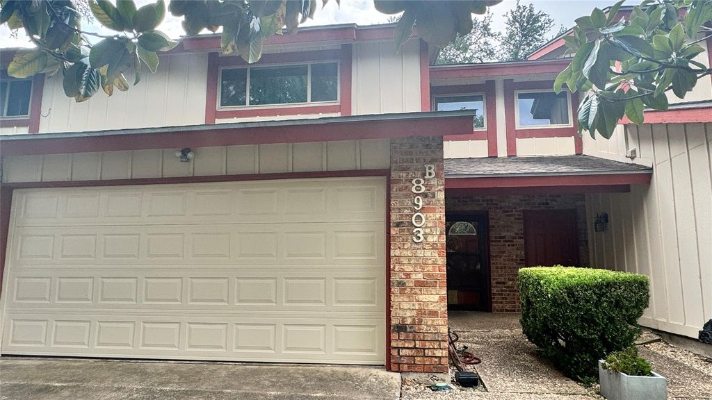 8903 Trone CIR B, Austin, TX 78758