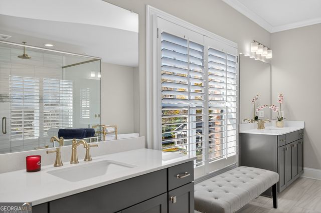 8255 Main Street, Woodstock, GA 30188