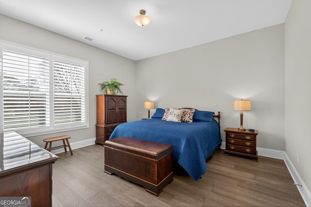 8255 Main Street, Woodstock, GA 30188