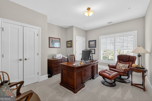 8255 Main Street, Woodstock, GA 30188