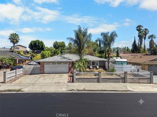 25312 Costeau, Laguna Hills, CA 92653