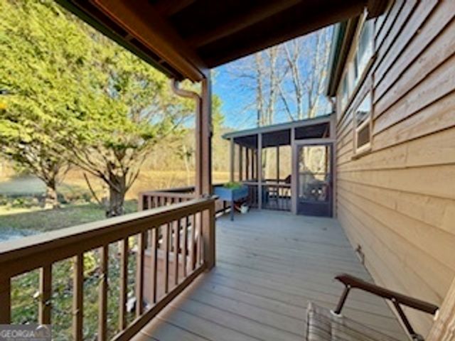 462 River Vista Drive, Dillard, GA 30537