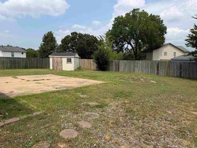24 Meadow Ridge Loop, Maumelle, AR 72113