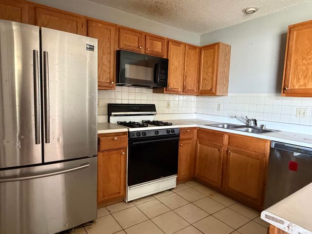 24 Meadow Ridge Loop, Maumelle, AR 72113