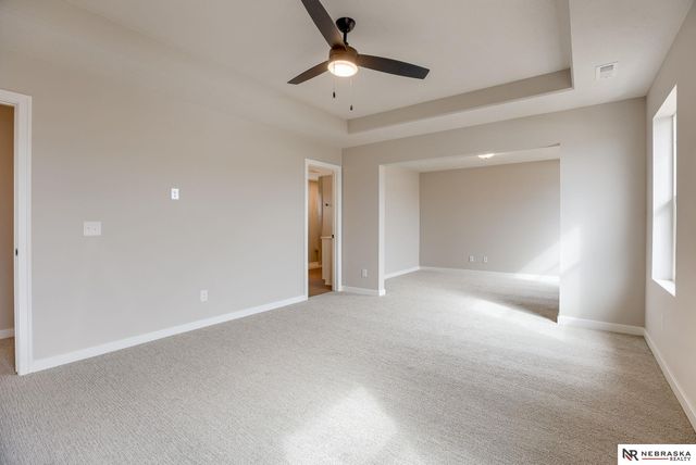11110 N 172 Street, Bennington, NE 68007