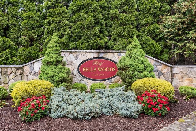 39 Kensington Way 39, Tewksbury, MA 01876