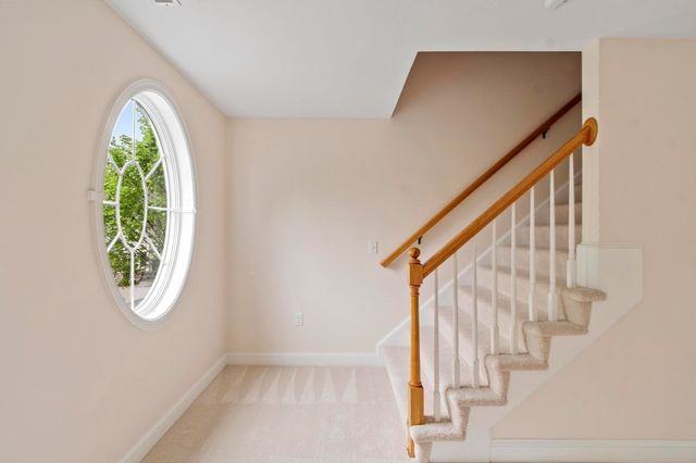 39 Kensington Way 39, Tewksbury, MA 01876