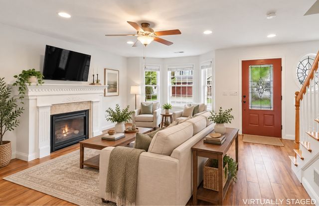 39 Kensington Way 39, Tewksbury, MA 01876