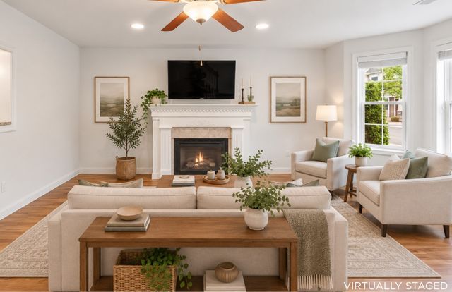39 Kensington Way 39, Tewksbury, MA 01876