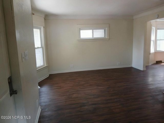 920 Rogers Street, Toledo, OH 43605