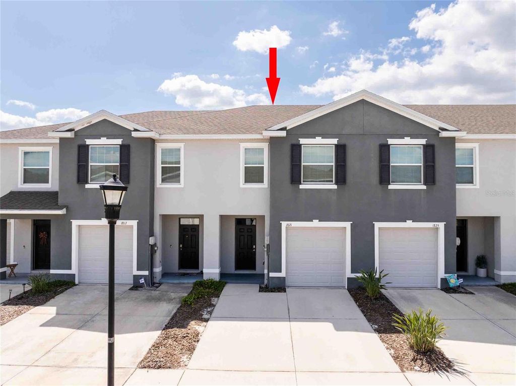 Image 2 of property listing at 1821 HOVENWEEP ROAD, Wesley Chapel, FL 33543