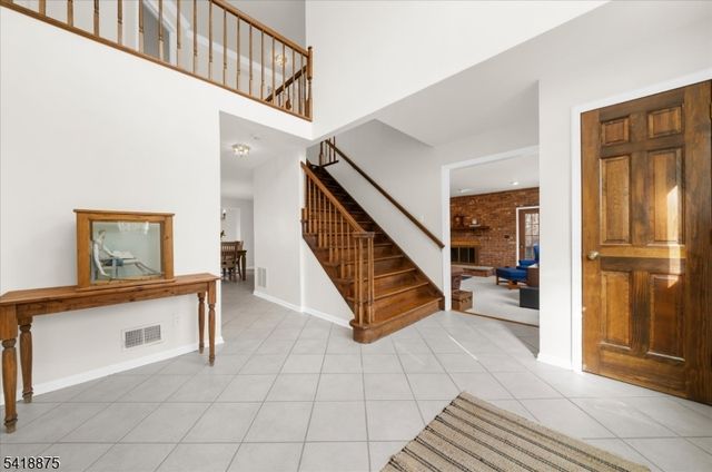 24 Partridge Rd, Readington Twp., NJ 08822