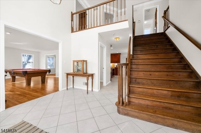 24 Partridge Rd, Readington Twp., NJ 08822