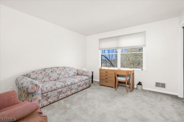 24 Partridge Rd, Readington Twp., NJ 08822