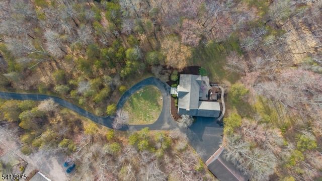 24 Partridge Rd, Readington Twp., NJ 08822