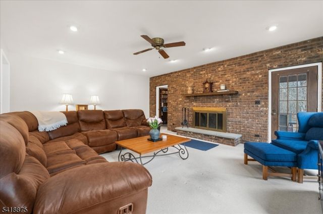 24 Partridge Rd, Readington Twp., NJ 08822