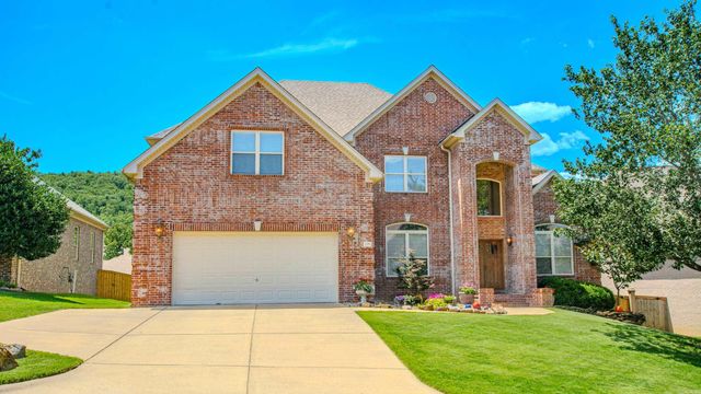 209 Commentry Lane, Little Rock, AR 72223