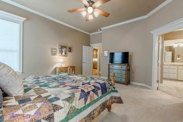 209 Commentry Lane, Little Rock, AR 72223