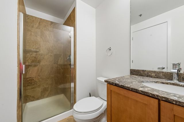 210 S Desplaines Street 607, Chicago, IL 60661