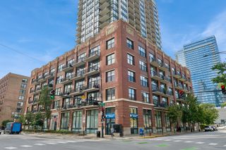 210 S Desplaines Street 607, Chicago, IL 60661