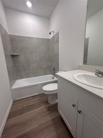 1513 Van Gogh Drive, Little Elm, TX 75068