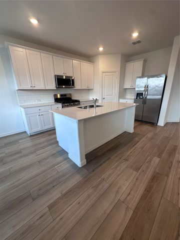 1513 Van Gogh Drive, Little Elm, TX 75068