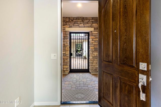 31924 S Flat Rock Drive, Oracle, AZ 85623