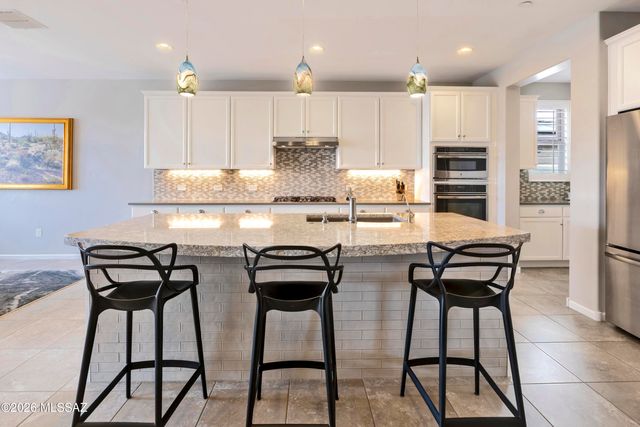 31924 S Flat Rock Drive, Oracle, AZ 85623